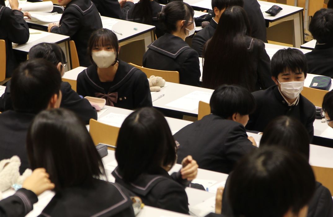 070125　中３職業講話 (25).JPG